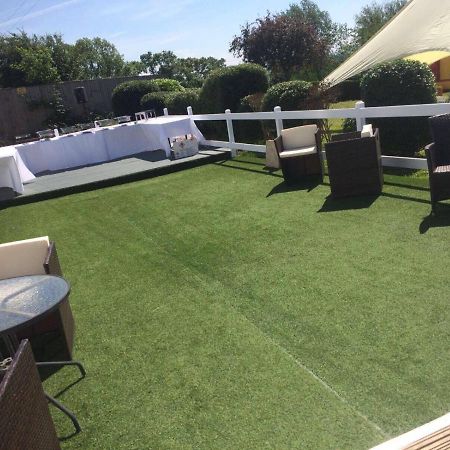 קלקהיטון Gomersal Lodge Hotel מראה חיצוני תמונה