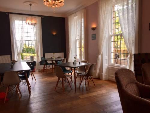 קלקהיטון Gomersal Lodge Hotel מראה חיצוני תמונה